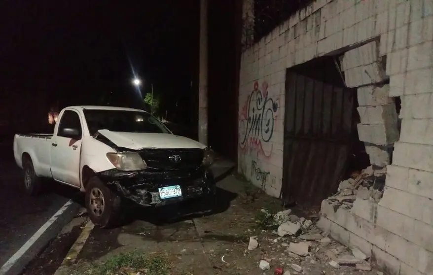 Accidente en bulevar Venezuela