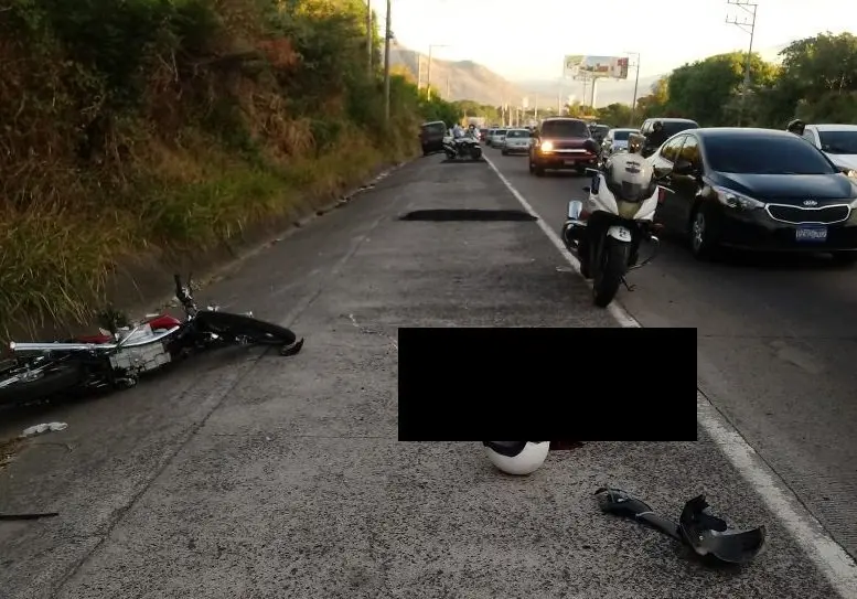 Accidente de motociclista en el bulevar Constitución