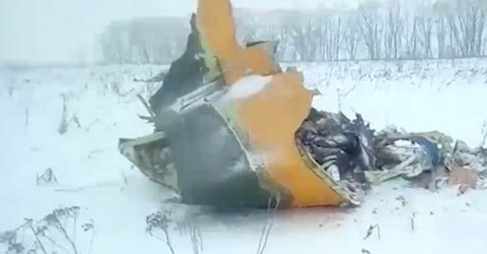 Avión se estrella en Rusia