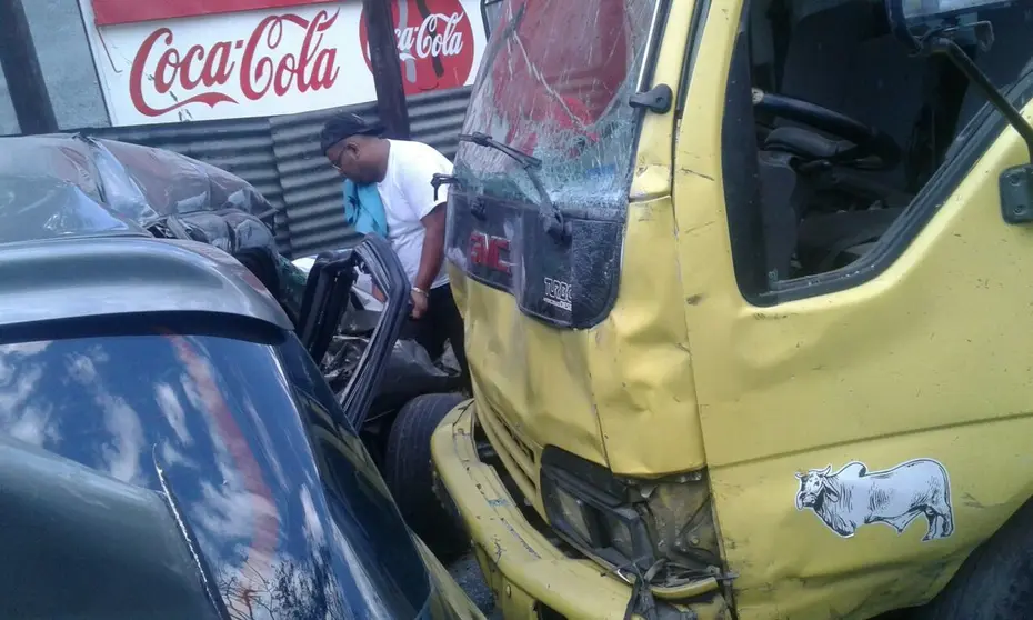 Accidente en calle a Mariona