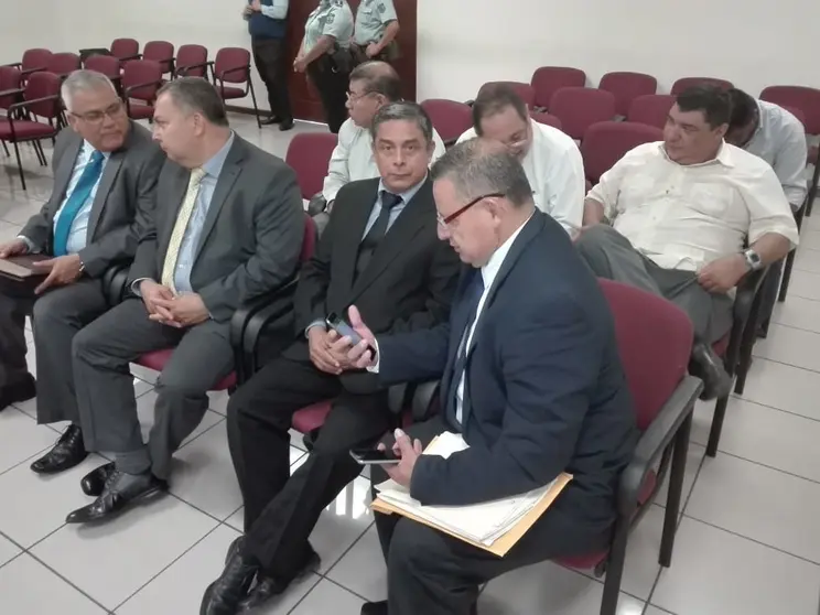 Abogados y militares