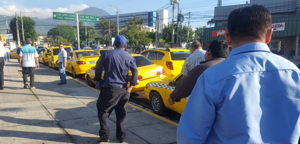Taxistas Salvador del Mundo