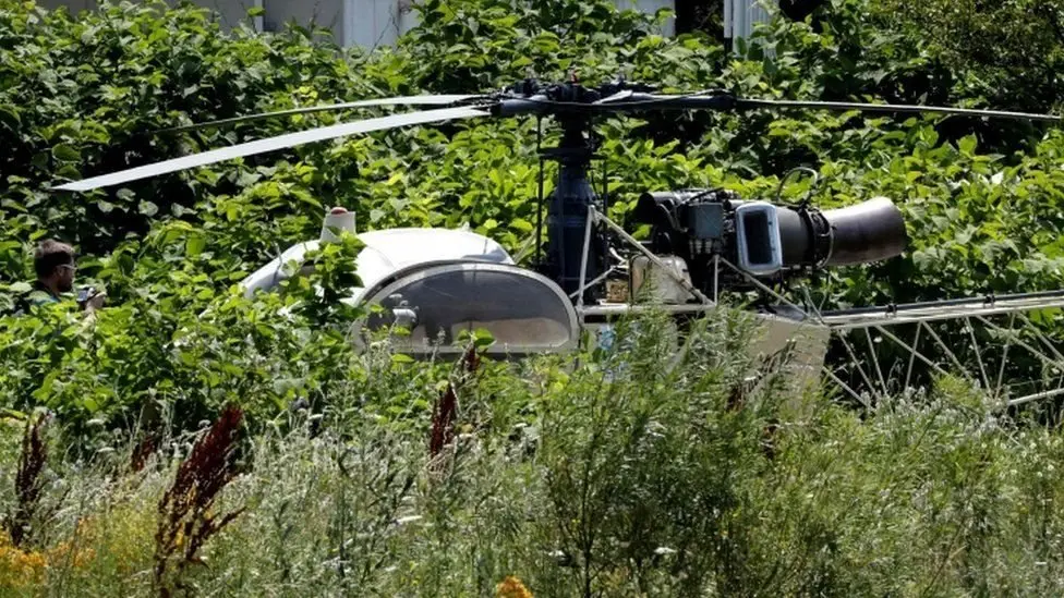 Helicóptero quemado en Francia