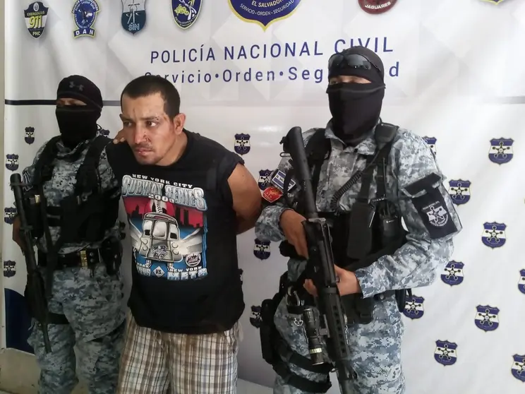 Fotografía tomada del Twitter de la PNC