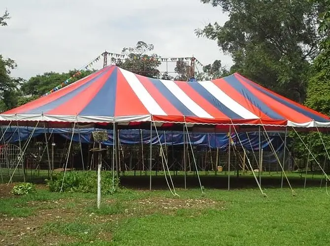 “Los del circo se han unido con la pandilla.&#34;, confesó una fuente policial.