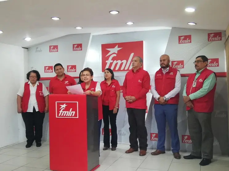 FMLN en conferencia