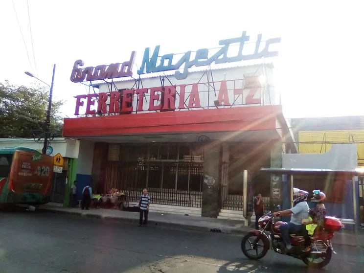 cine majestic 1