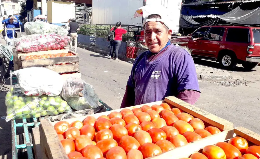 11 Isabel Hernández el hombre de la carreta