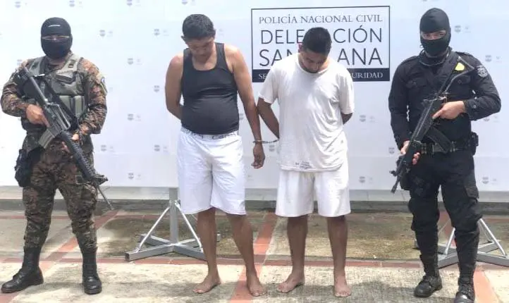 Detenidos en Santa Ana