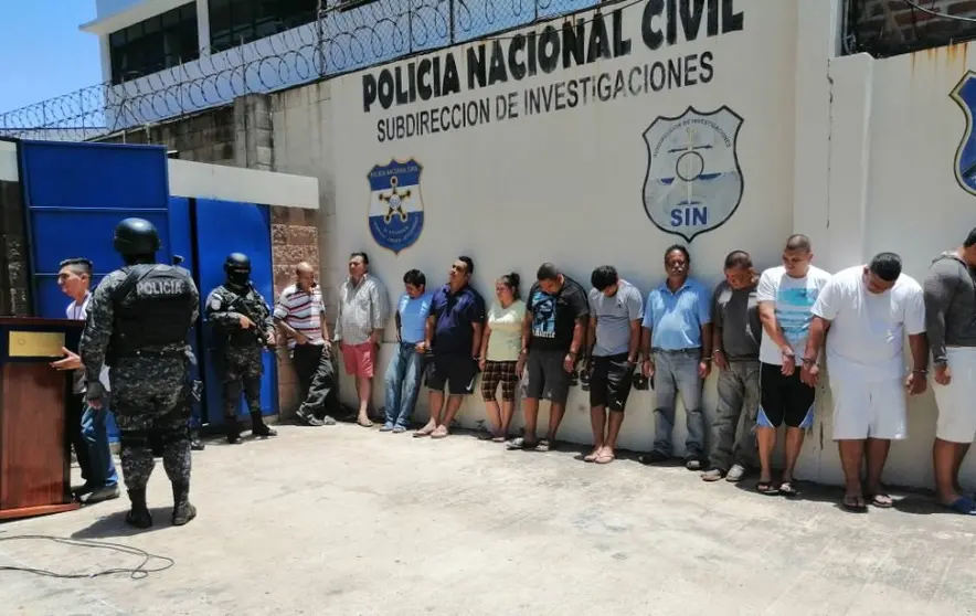 Detenidos en la DCIa