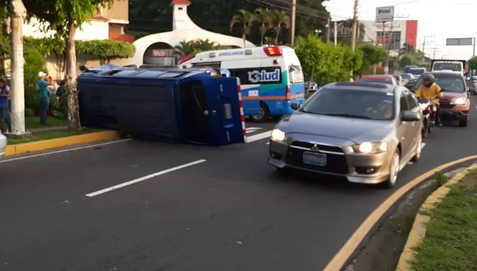 Accidente en bulevar Constituciónjpg