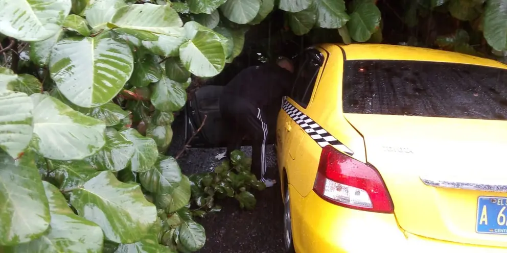 Taxi en Soyapango