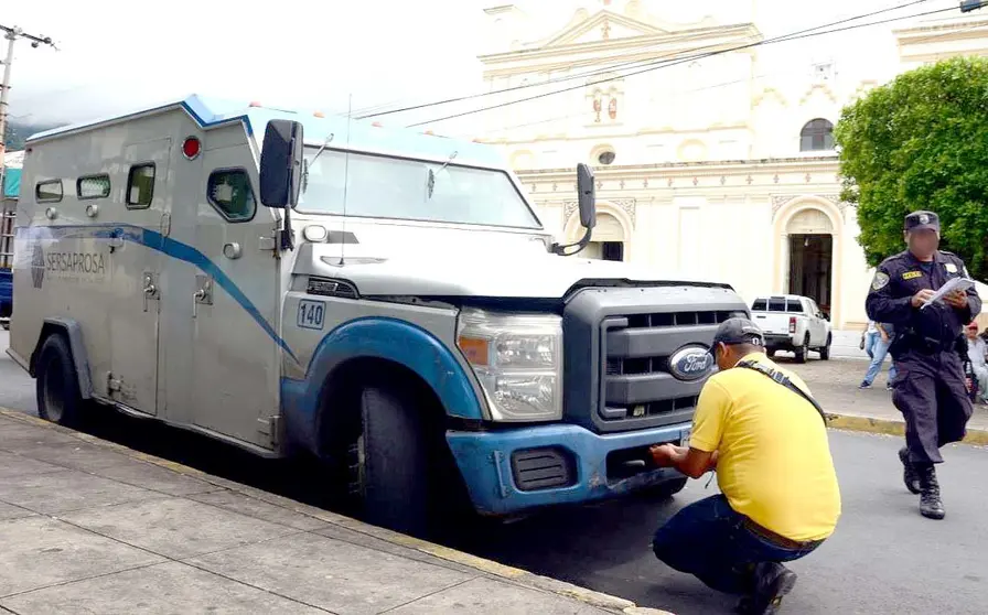 Decomisan placas en Chalatenango