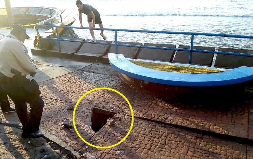 Daños en Malecón del Puerto de La Libertad 4