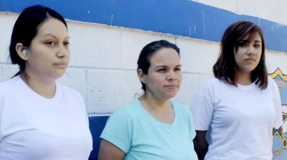 Estafadoras detenidas en Sonsonate