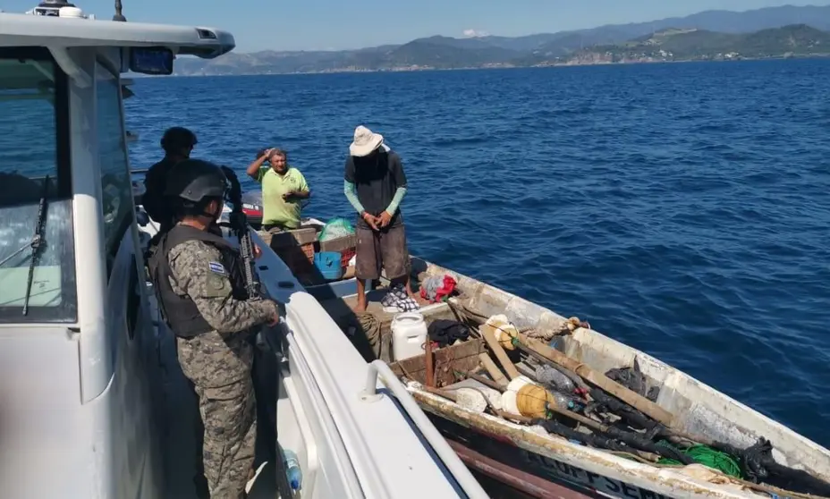 Pescadores rescatados