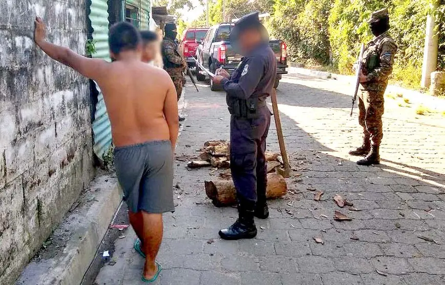 Alcohol adulterado en San Pedro Nonualco 1