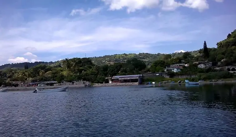 Malecon de Apulo