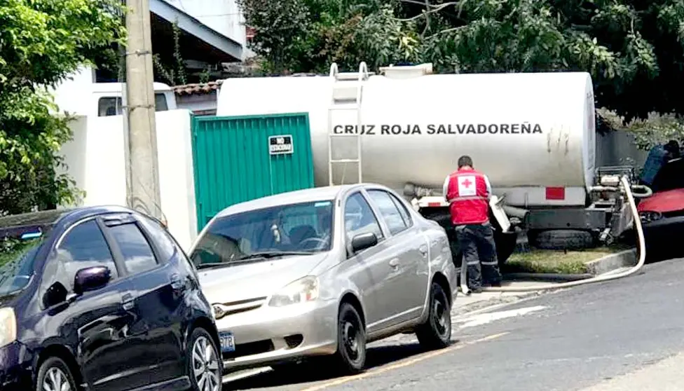 Pipa de Cruz Roja 2