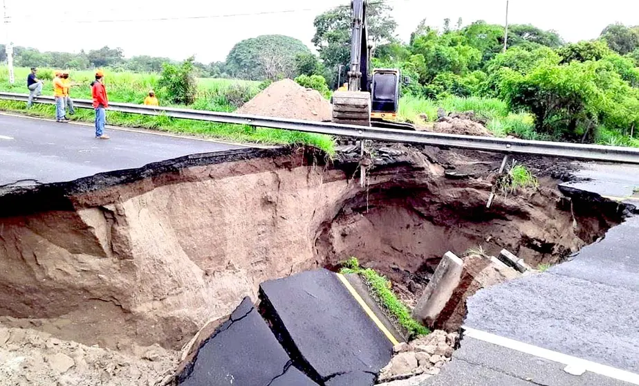 Carretera Quezaltepeque San Juan Opico