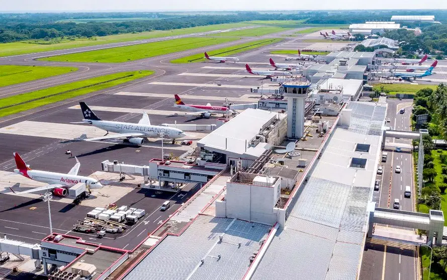 Aeropuerto Internacional de El Salvador