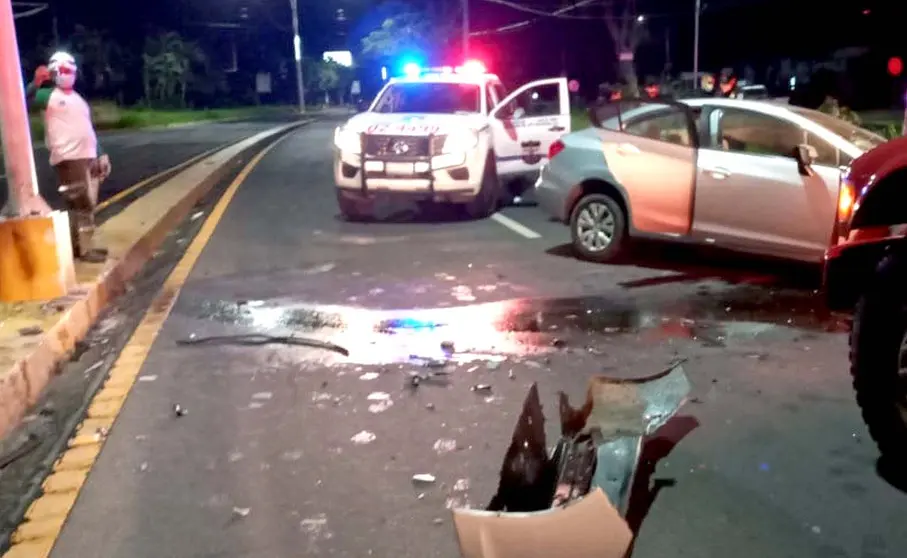 Accidente en Santa Ana Bomberos 1