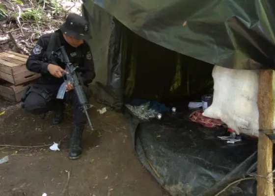 Desmantelan campamento en Cabañas