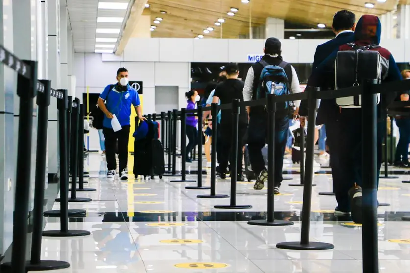 Pasajeros aeropueto