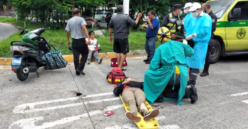 Madre e hija accidentadas