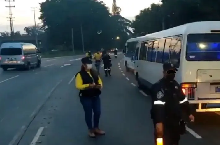 Supervisan transporte colectivo