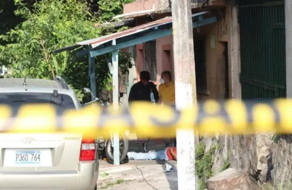 Un muerto y tres lesionados en taller mecánico