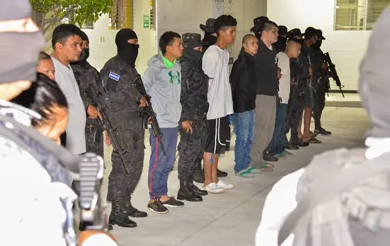 Detenidos Santa Ana