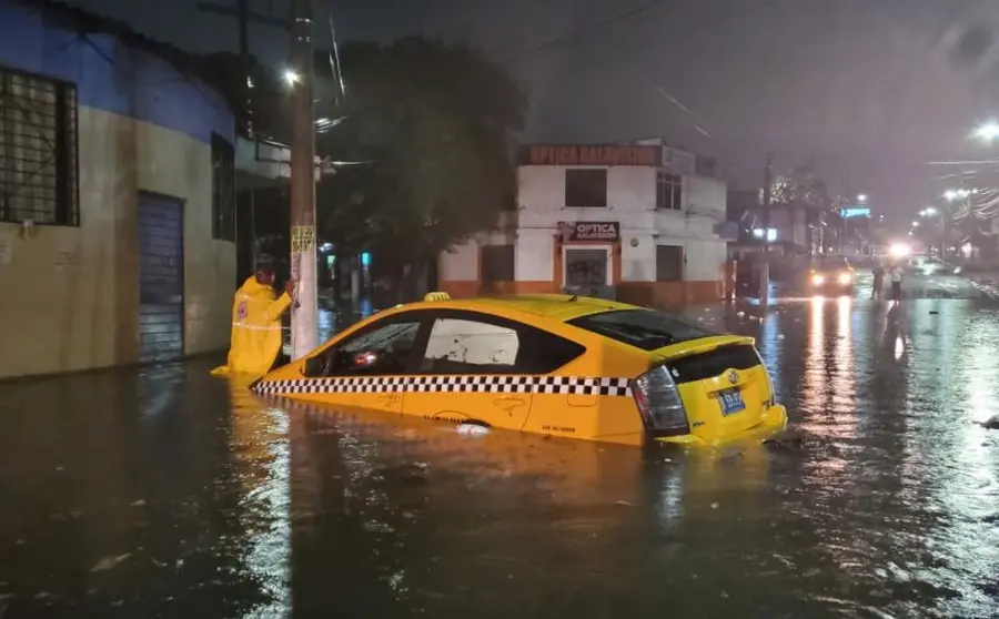 Inundaciones en noche del domingo