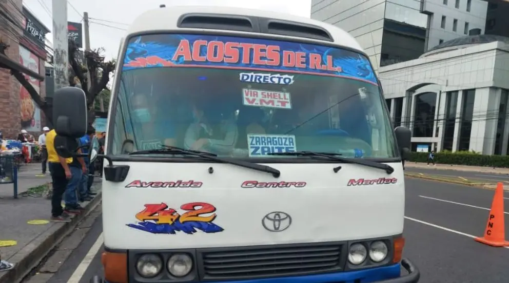 Microbusero de la 42