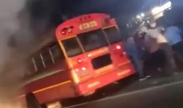 Incendio en bus de la 133