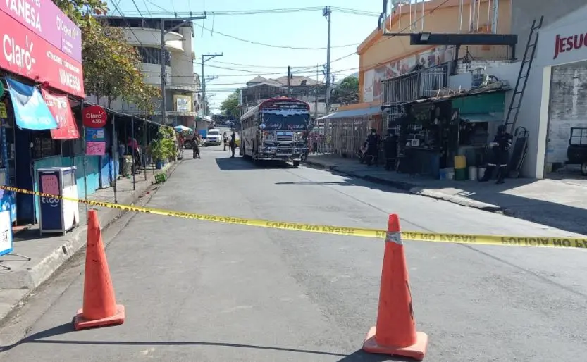 Mujer atropellada en San Salvador