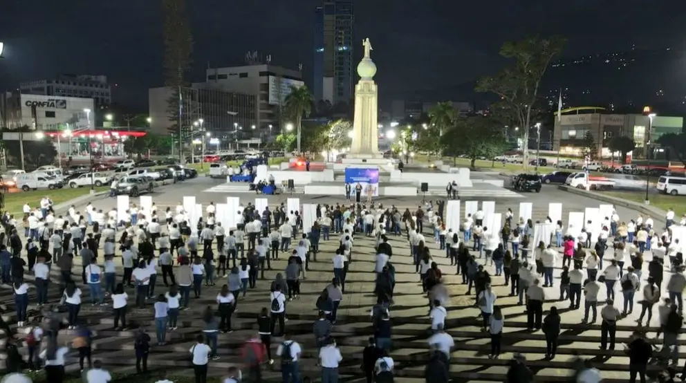 Más de 700 inspectores