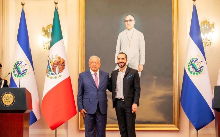 Presidente mexicano y salvadoreño
