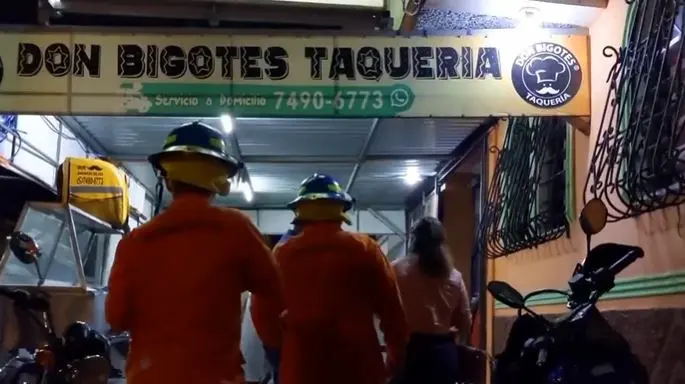 Trabajadoras quemadas en taquería