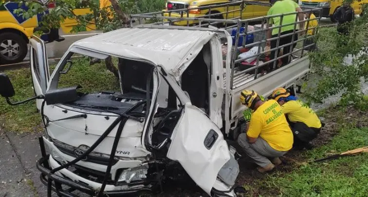 Accidente con dos lesionados