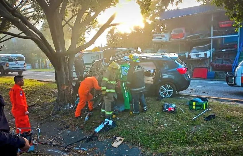 Dos mujeres y un hombre muertos en accidente