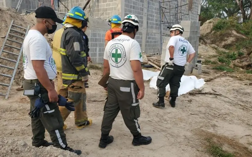 Tres albañiles muertos en Jujutla