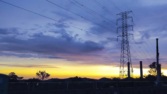 TORRE ENERGÍA ELÉCTRICA