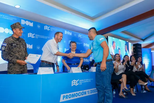 GRADUACIÓN DOM-ABRIL 2023