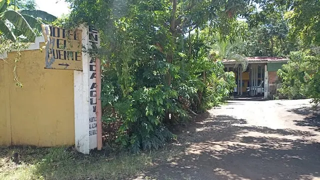 Hotel El Puente, El Congo, Santa Ana