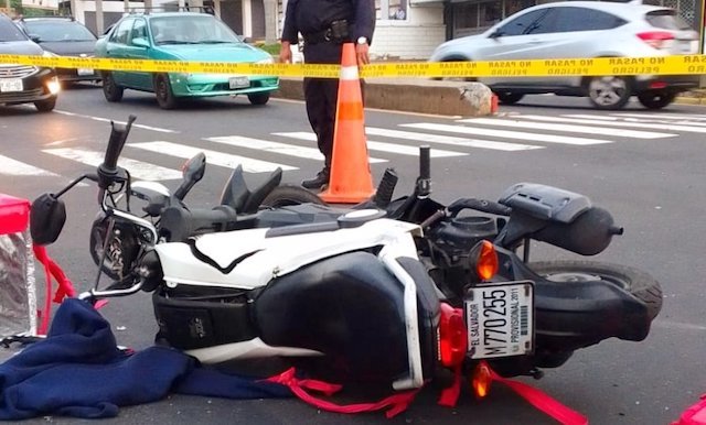 Accidente motociclista muerto