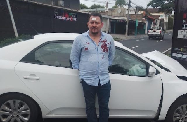 Juan Franciso Alfaro Aguilar, detenido, ebrio, dos agentes PNC lesionados