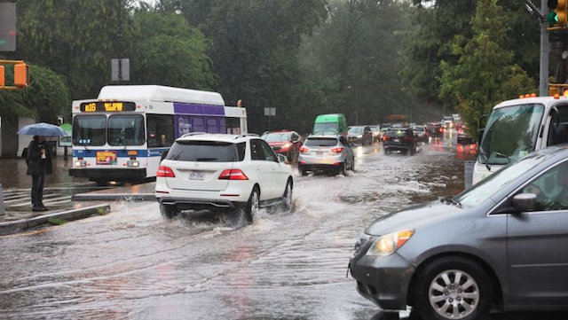 inundaciones-Nueva-York-lluvias-e1695999196845 copia