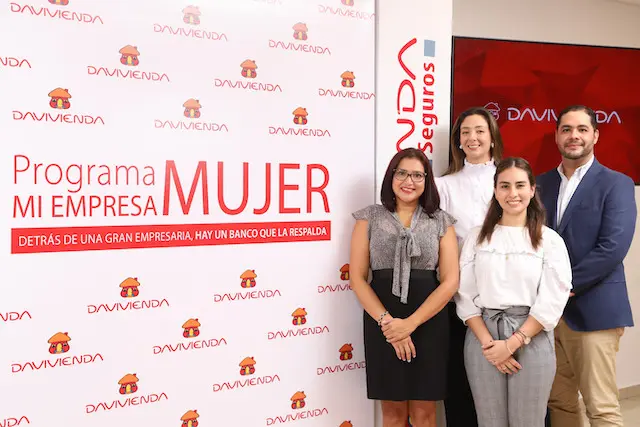 Conferencia de prensa para anunciar la Alianza entre Banco Davivienda y Agora, el 6 de octubre de 2023, en el Centro Financiero Davivienda, en San Salvador, El Salvador.
Foto Banco Davivienda/ Salvador Meléndez