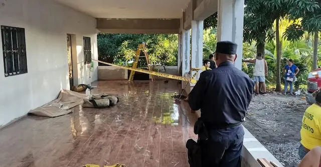 Hombre muere en pozo de Sonsonate